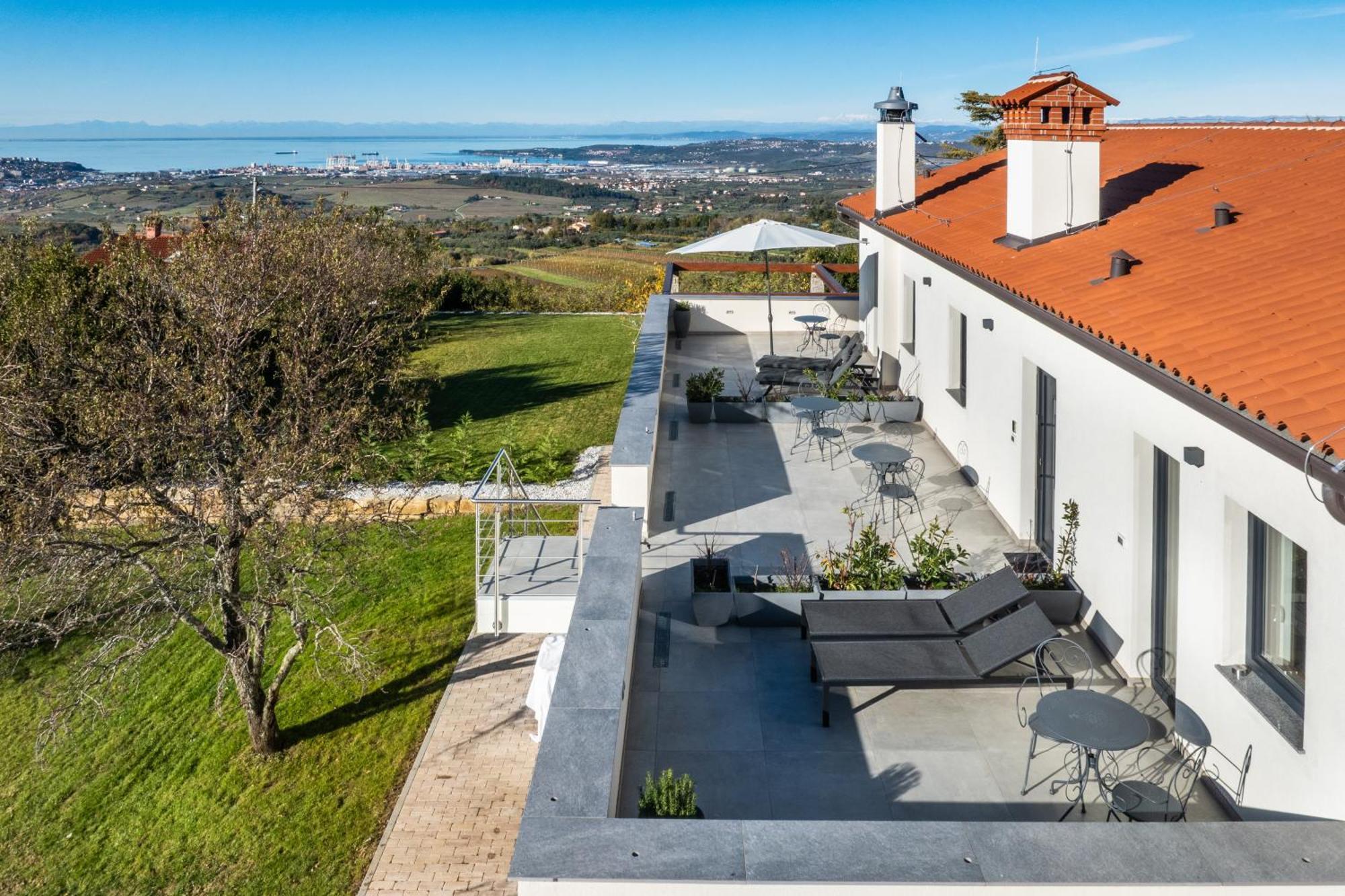 Stok - Rooms, Wine & Restaurant - Marezige, Koper Exterior foto